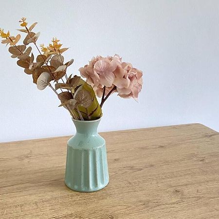 Appartamento Stylish & Tranquil Flat With Excellent Connections Londra Esterno foto